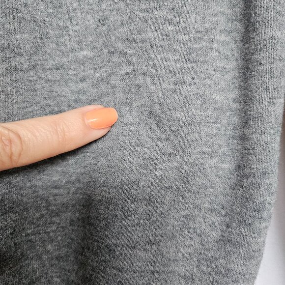 Wizarding World of Harry Potter | Gryffindor Sweatshirt | Women’s XS | Universal - Picture 8 of 10